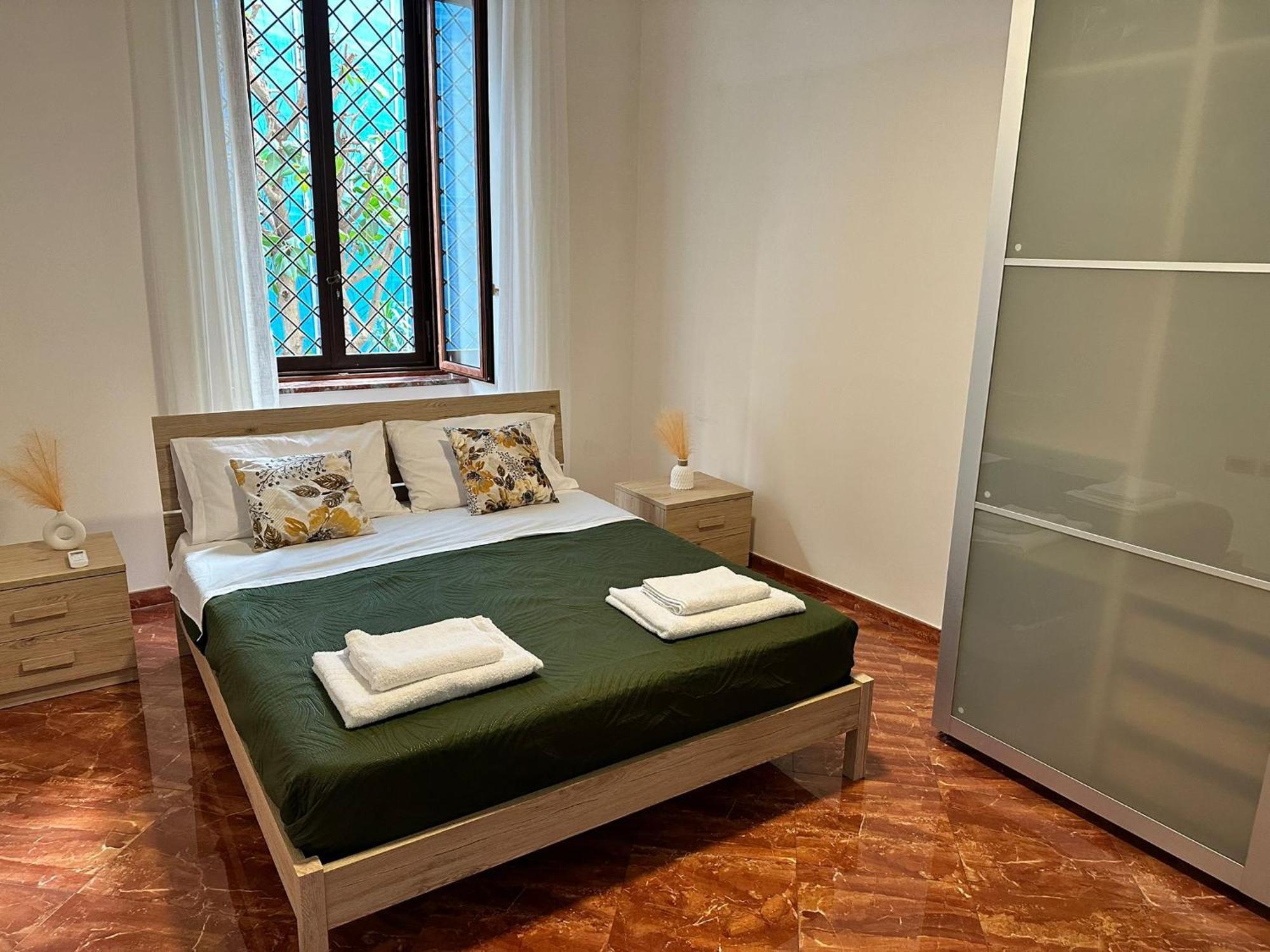 Hotel La Tela Di Elena à Naples Extérieur photo